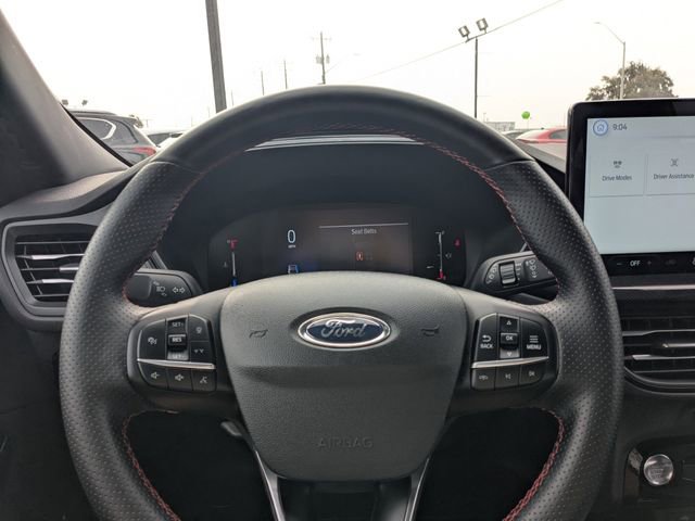 Used 2025 Ford Escape ST-Line w/ Tech Pack #1 image 24