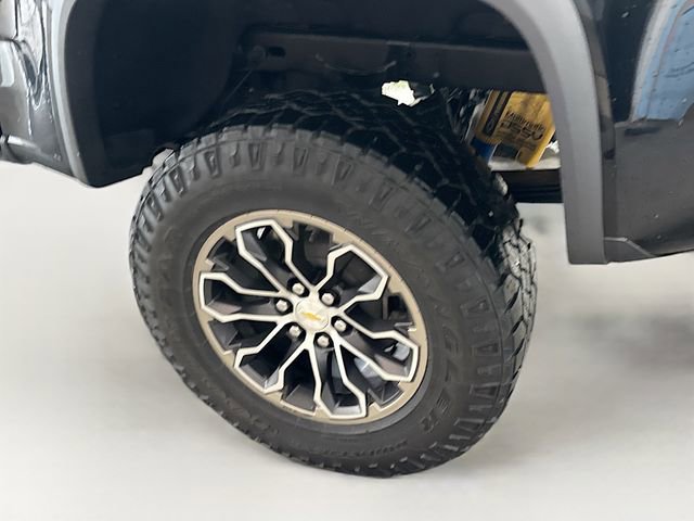Used 2022 Chevrolet Colorado ZR2 image 31