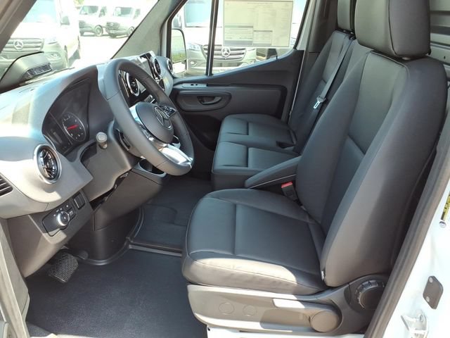 New 2026 Mercedes-Benz Sprinter 2500 image 15