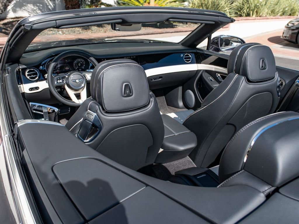 New 2026 Bentley Continental GTC AWD/4WD image 16