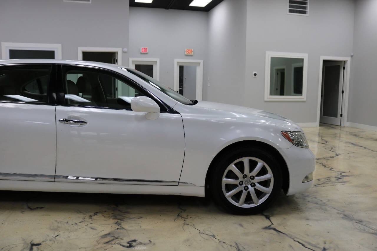 Used 2008 Lexus LS 460 L RWD image 42