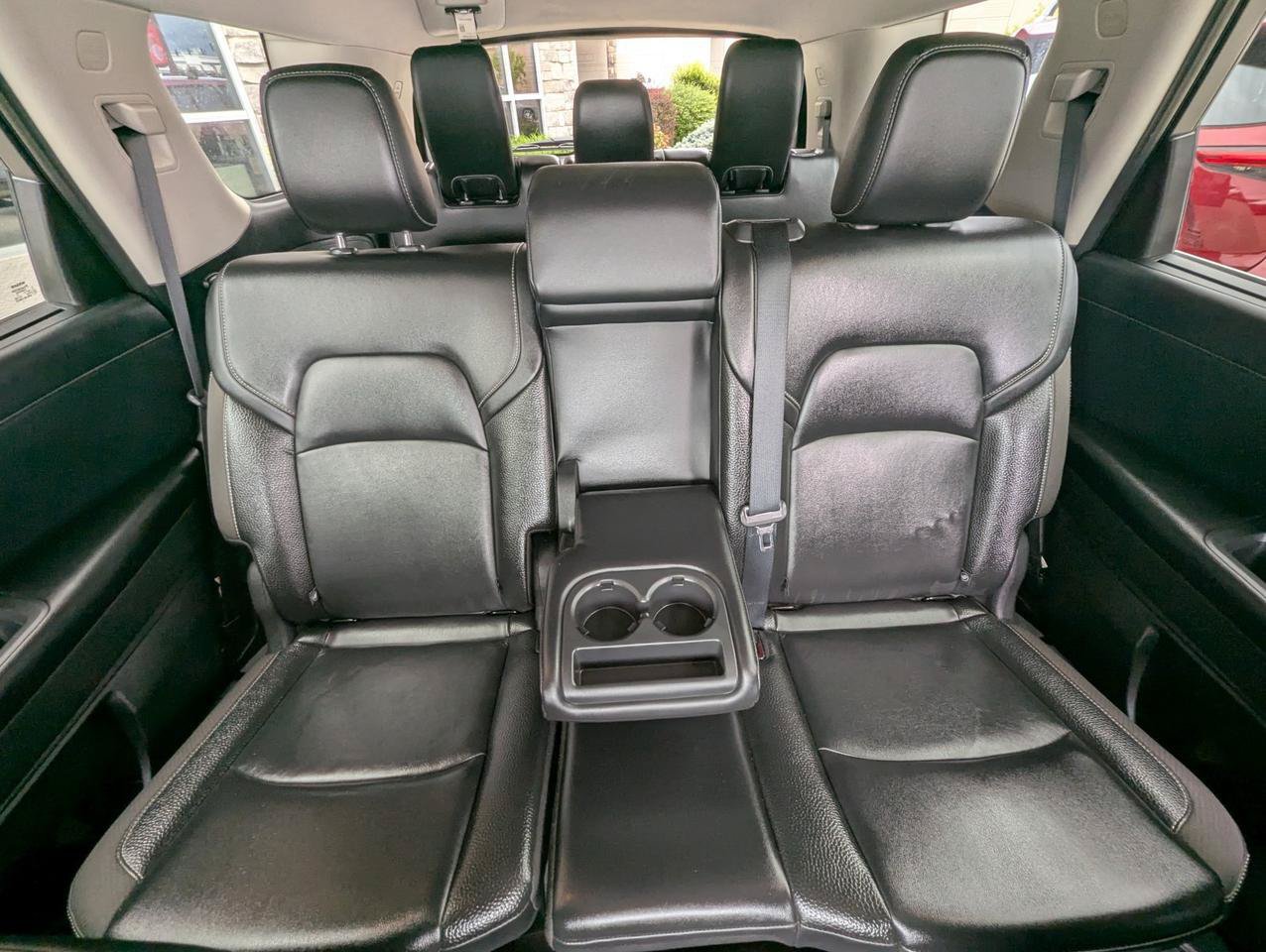 Used 2022 Nissan Pathfinder SL AWD/4WD image 23