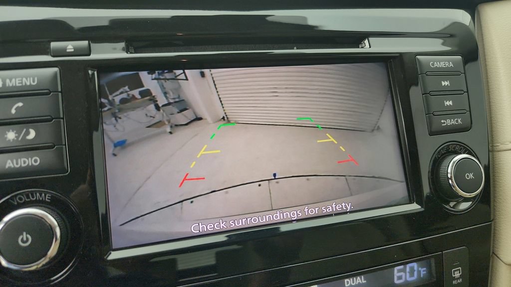 Used 2020 Nissan Rogue SV FWD image 19