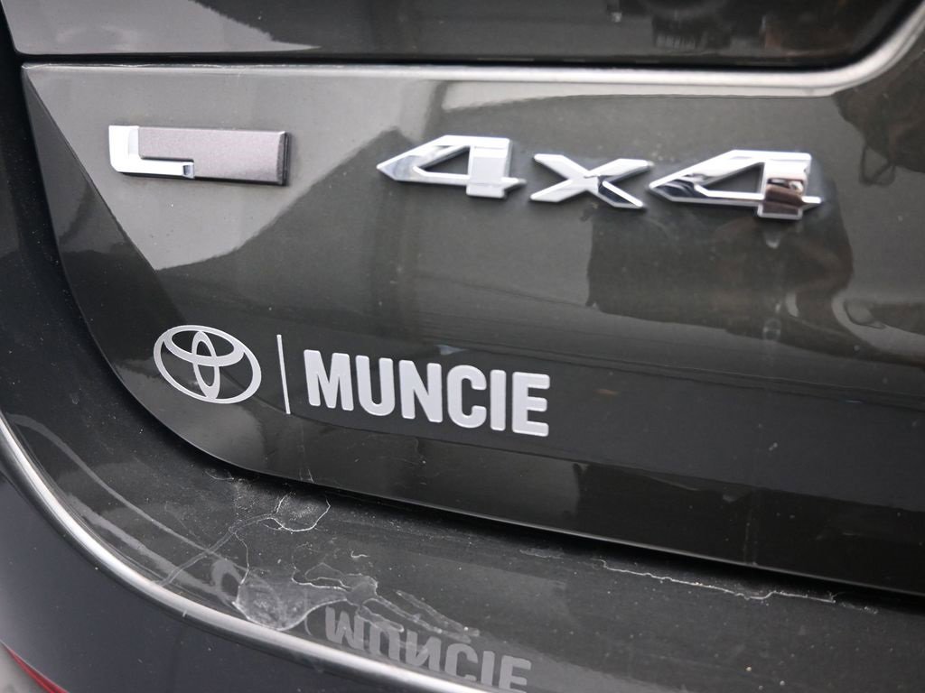 Used 2022 Jeep Grand Cherokee L Limited image 49