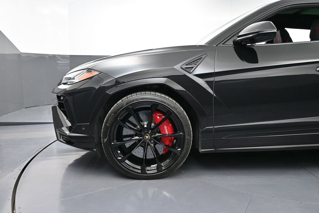 Used 2024 Lamborghini Urus S AWD/4WD image 12