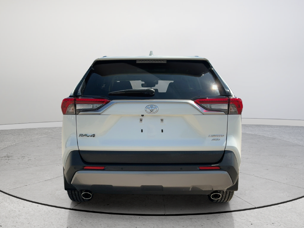 Used 2020 Toyota RAV4 Limited AWD/4WD image 5