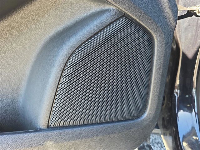 Used 2024 Ford Edge Titanium image 14