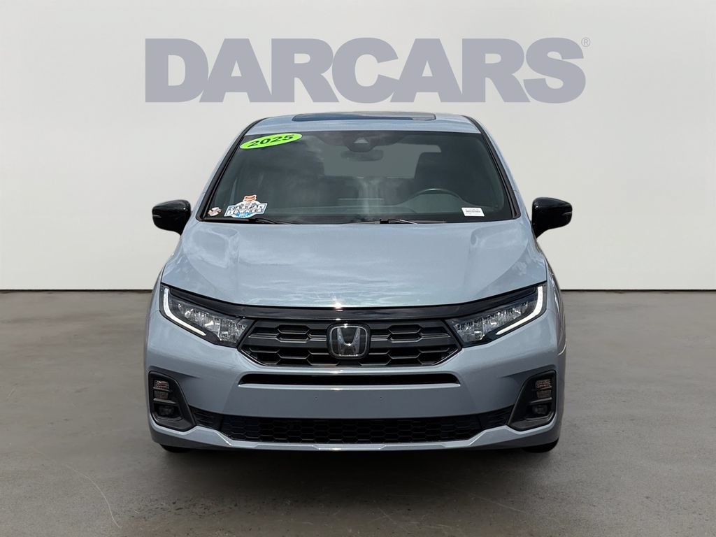 Used 2025 Honda Odyssey Sport-L image 2