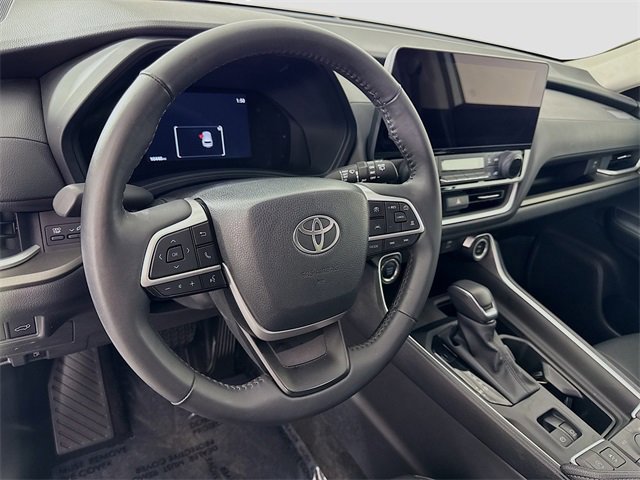 Certified 2025 Toyota Grand Highlander AWD image 9