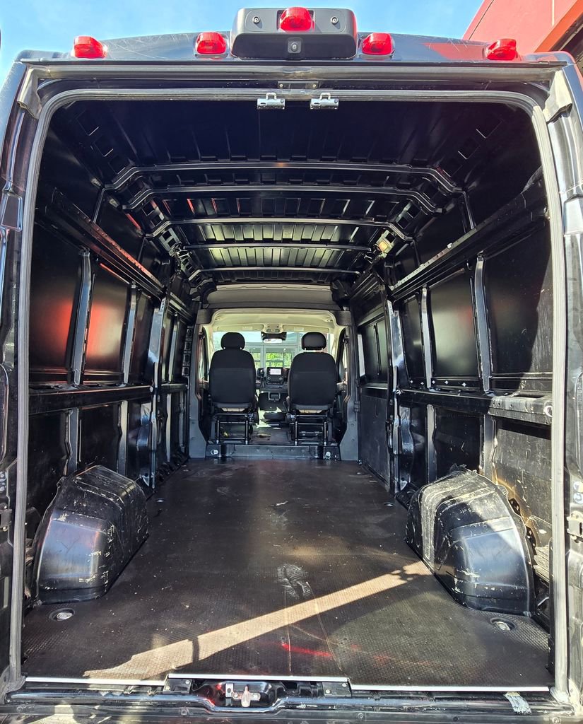 Used 2023 RAM ProMaster 2500 FWD image 20