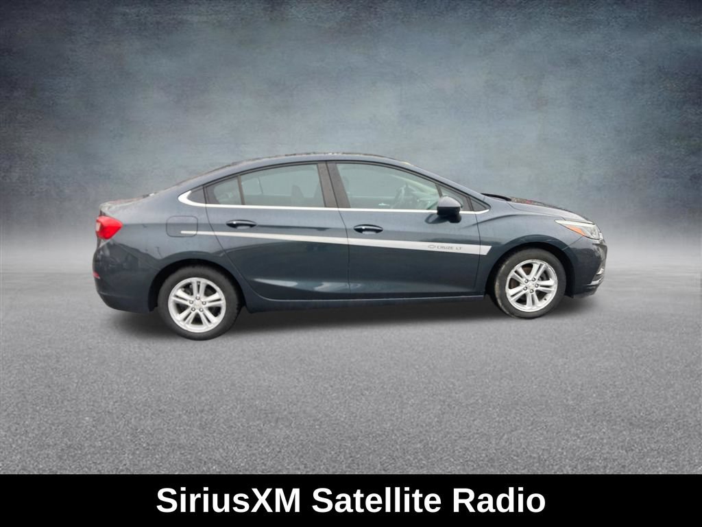 Used 2017 Chevrolet Cruze LT w/ Convenience Package FWD image 8