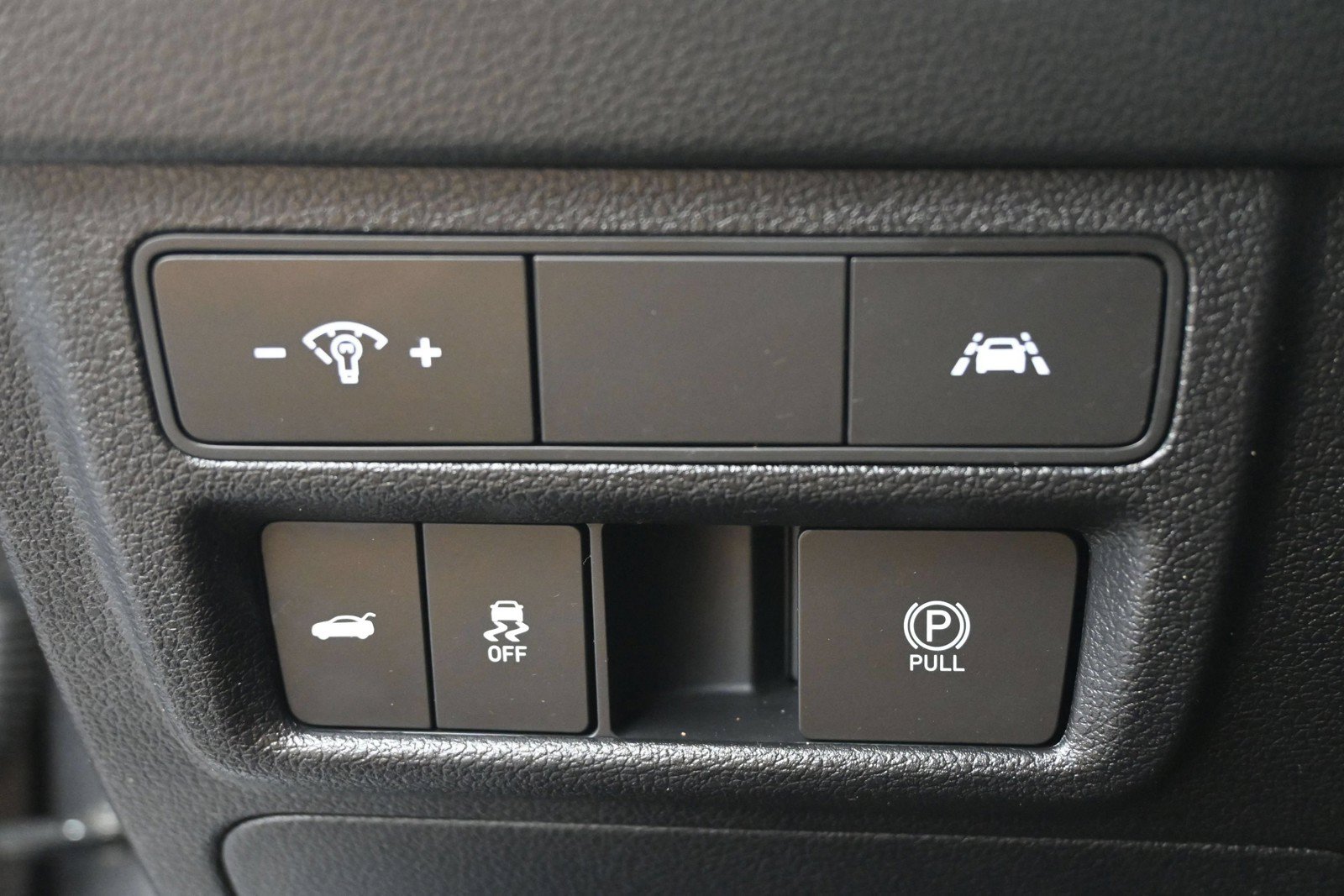 Certified 2023 Hyundai Sonata SEL w/ Preferred Accessory Package FWD image 12