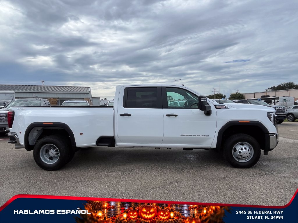 New 2026 GMC Sierra 3500 Pro w/ 1SA Pro Safety Plus Package AWD/4WD image 8