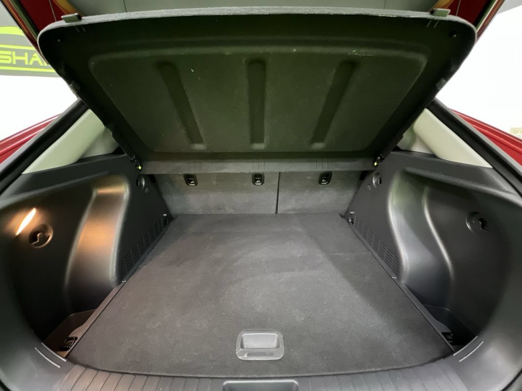 Used 2025 Hyundai Kona SEL FWD image 25