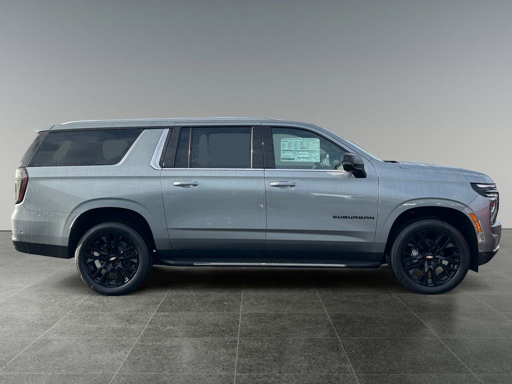 New 2026 Chevrolet Suburban Premier image 8