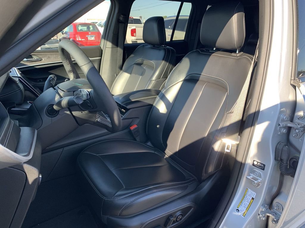 Used 2024 Jeep Grand Cherokee Limited 4xe image 13