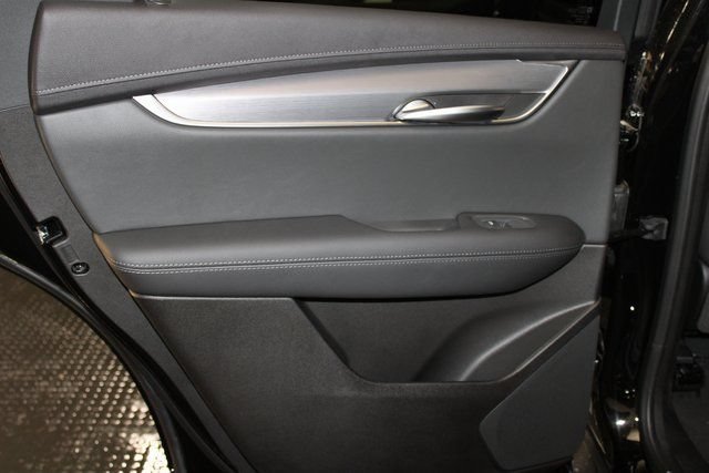 New 2026 Cadillac XT5 Luxury FWD image 9