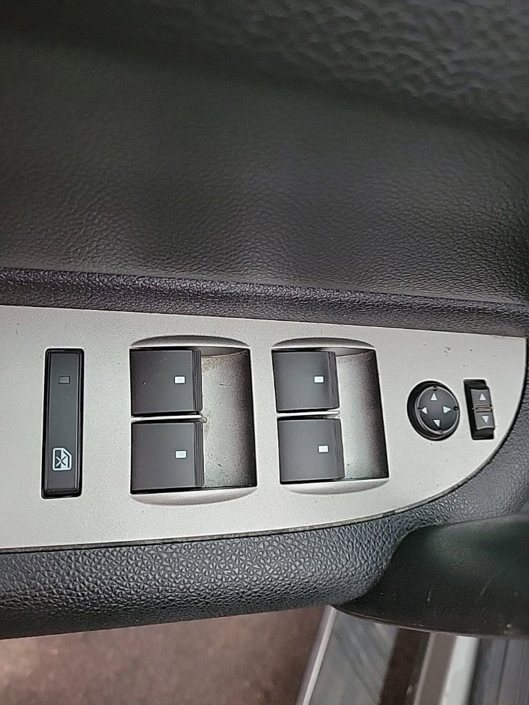 Used 2009 Chevrolet Silverado 1500 LT w/ Power Pack Plus image 15