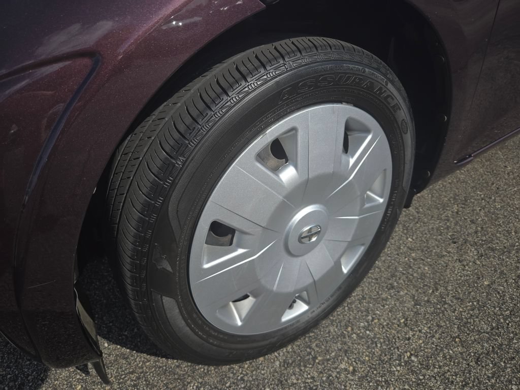Used 2013 Scion iQ FWD image 17