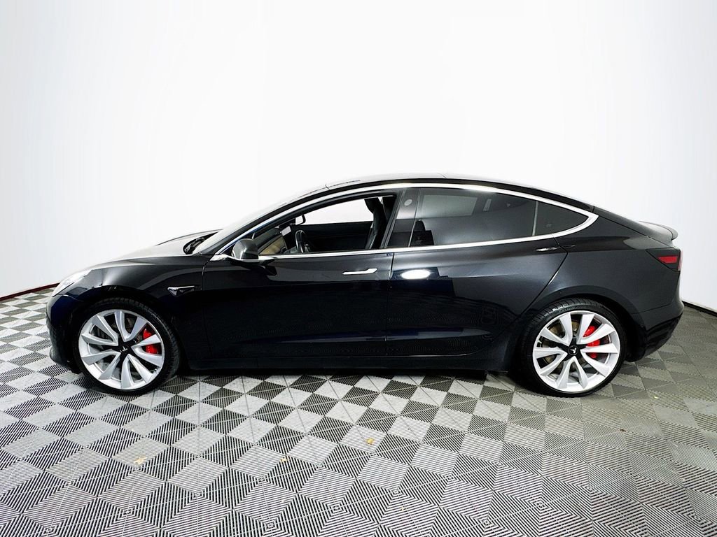 Used 2018 Tesla Model 3 Performance AWD/4WD image 4