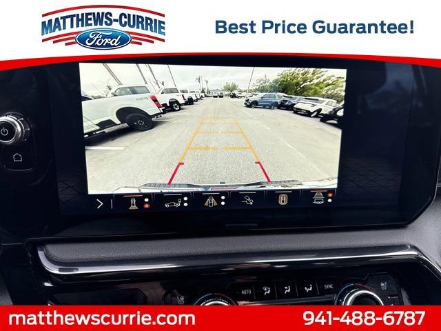 Used 2024 GMC Sierra 1500 AT4 w/ Technology Package image 18