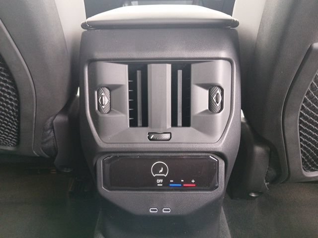 New 2025 BMW X3 xDrive30 w/ Premium Package AWD/4WD image 14