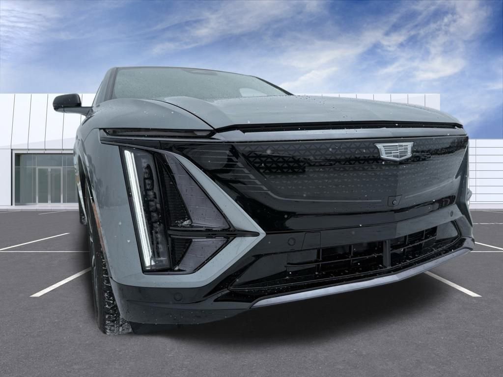 Certified 2024 Cadillac Lyriq Sport image 8