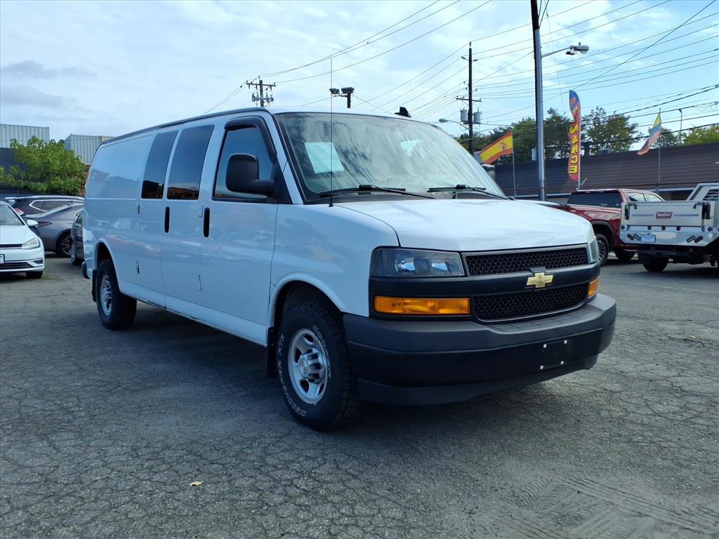 Used 2020 Chevrolet Express 2500 Extended w/ Enhanced Convenience Package RWD image 1