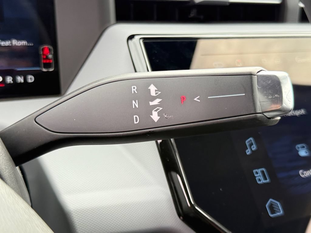 New 2027 Chevrolet Bolt RS w/ Technology Package FWD image 21