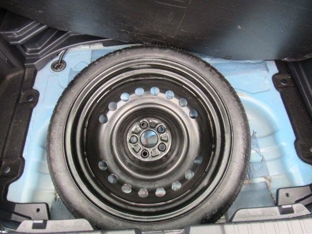 Used 2019 Toyota Corolla SE w/ SE Option Package image 40