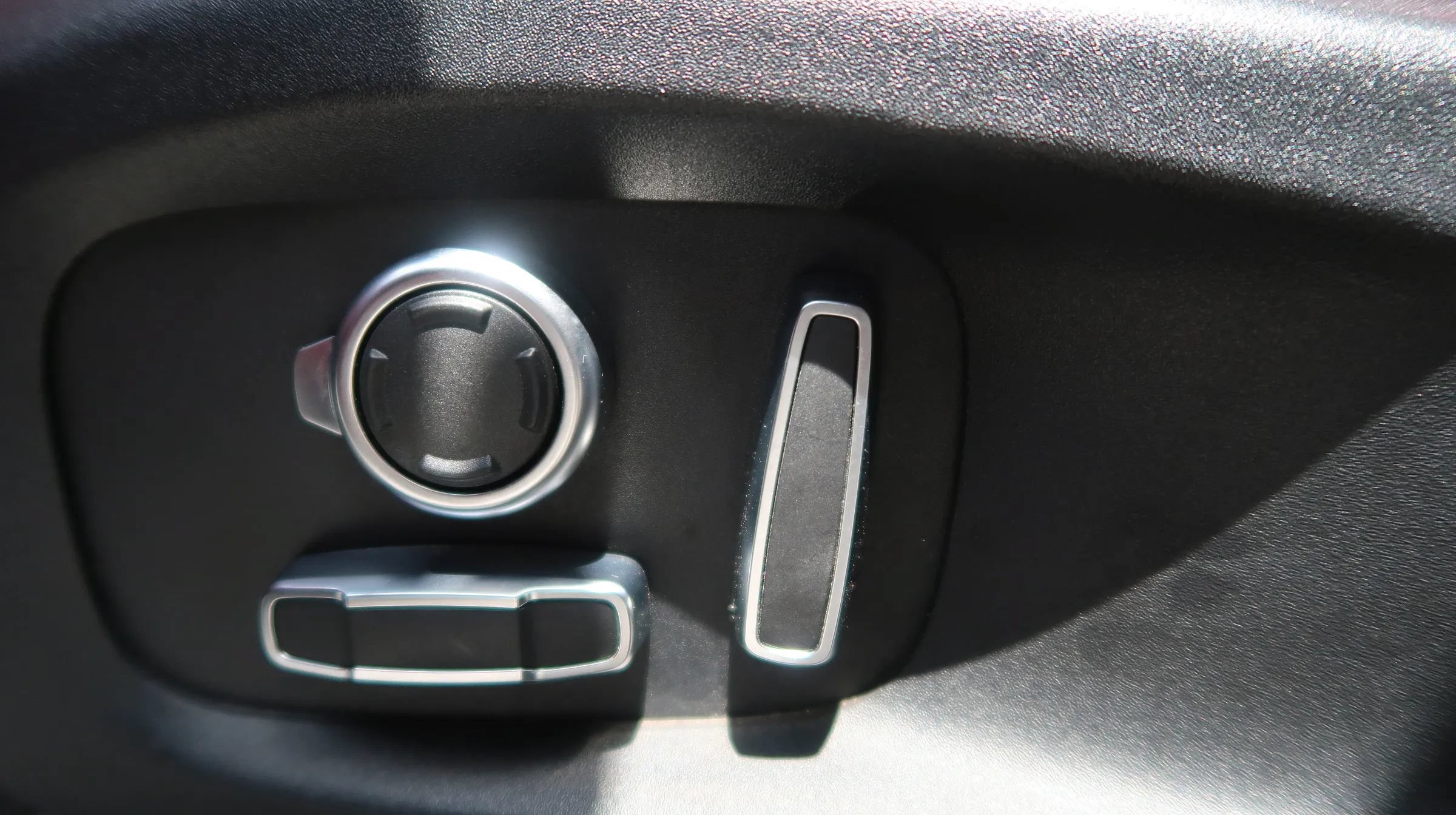 Used 2022 Jaguar F-PACE SVR AWD/4WD image 29