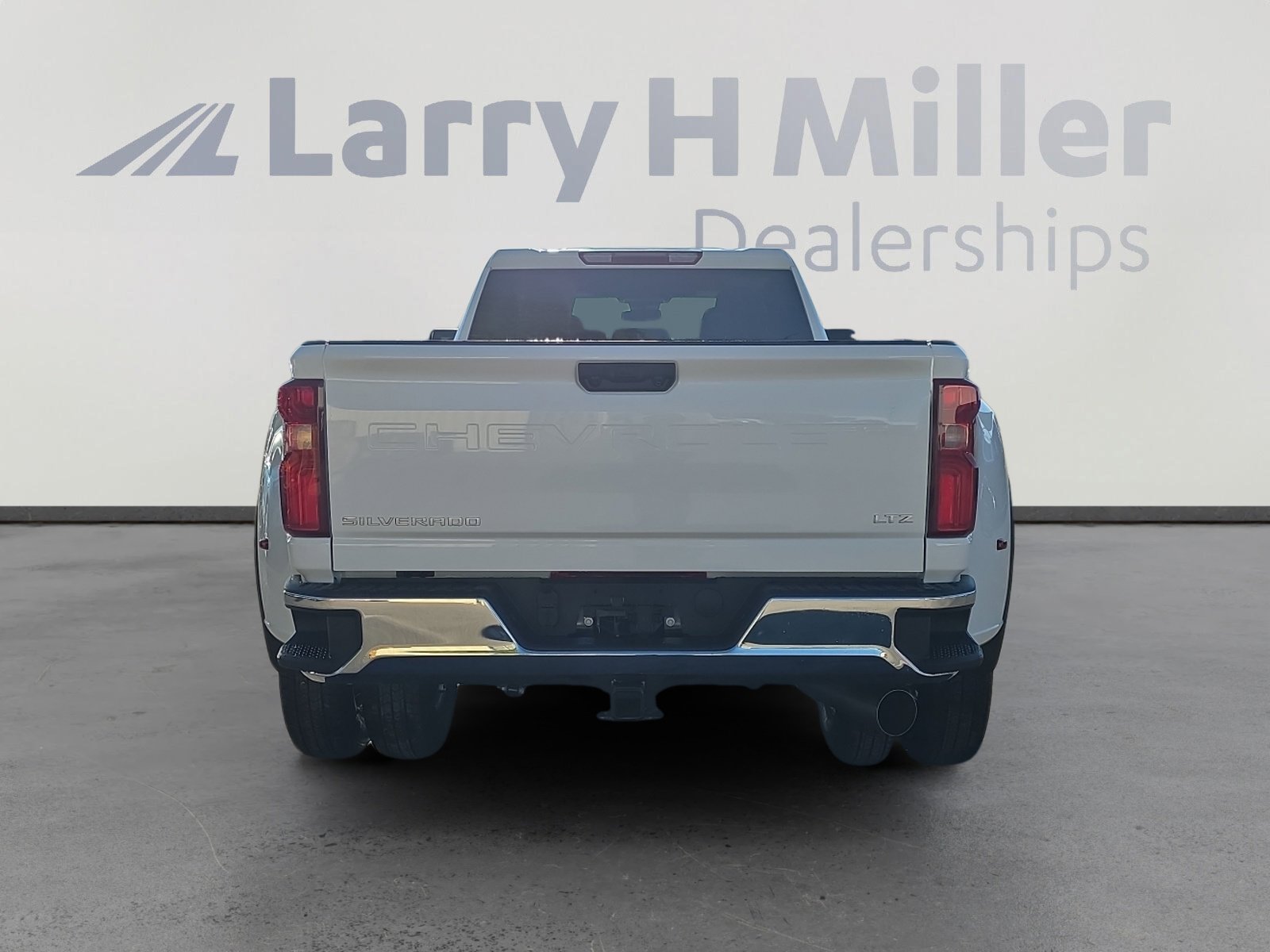 New 2026 Chevrolet Silverado 3500 LTZ w/ LTZ Convenience Package image 4