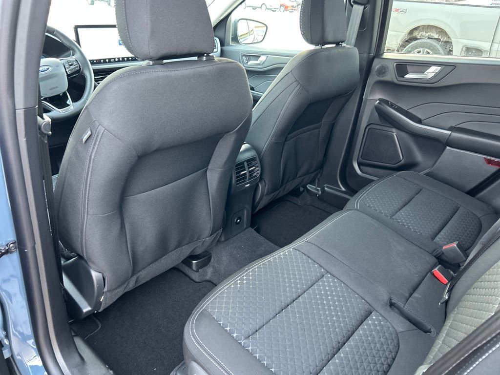 New 2026 Ford Escape Active w/ Active Premium Tech Pack AWD/4WD image 17