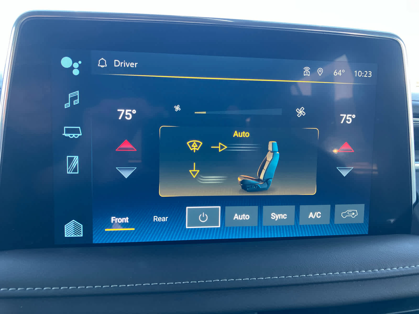 Certified 2024 Chevrolet Tahoe Z71 w/ Luxury Package image 23