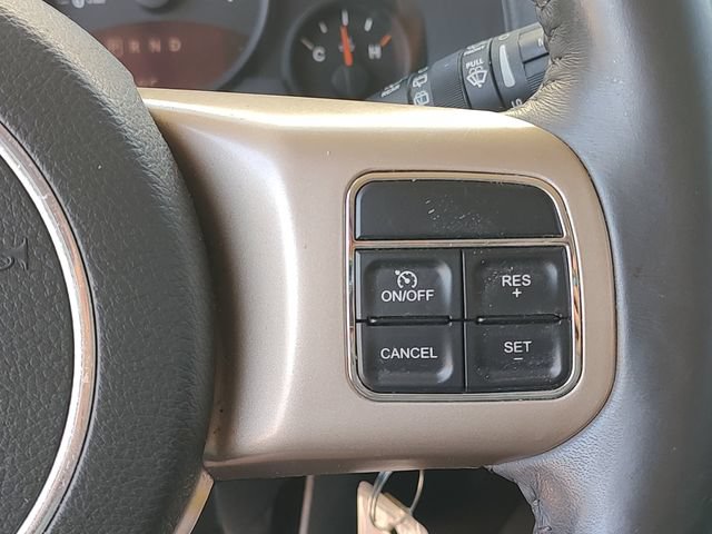 Used 2017 Jeep Patriot 75th Anniversary w/ Power Value Group FWD image 17
