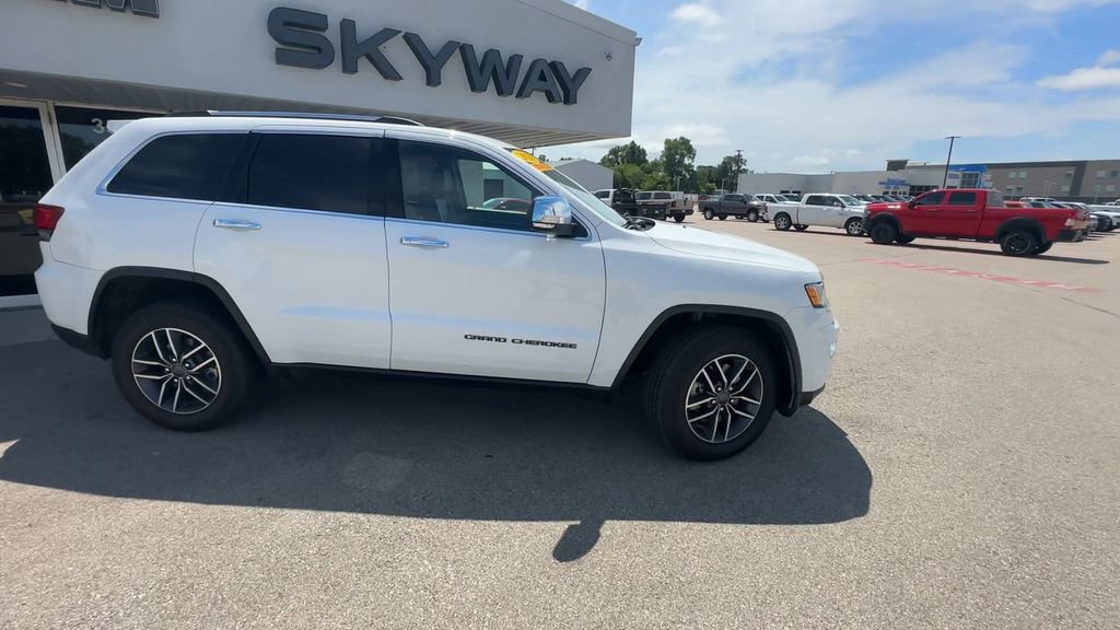 Used 2021 Jeep Grand Cherokee Limited image 9