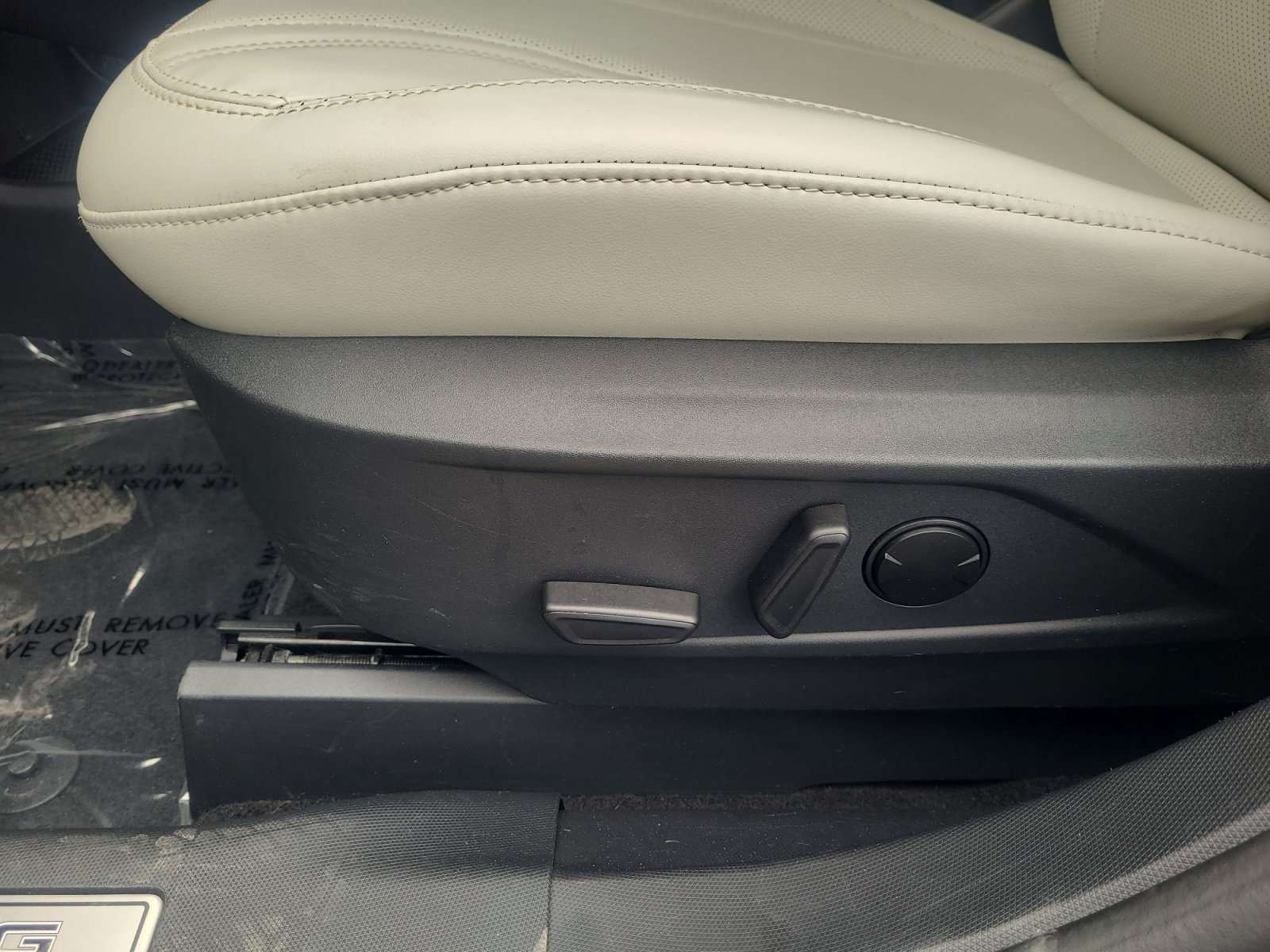 Used 2023 Ford Mustang Mach-E Premium RWD image 14