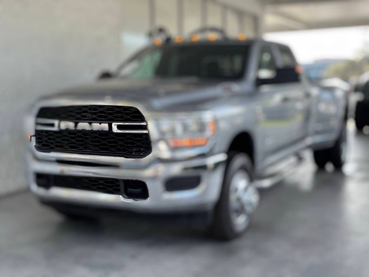 Used 2021 RAM 3500 Tradesman image 3