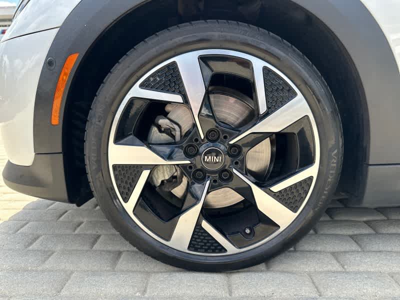 Used 2025 MINI Cooper S FWD image 14