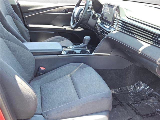 Used 2025 Toyota Camry LE FWD image 26