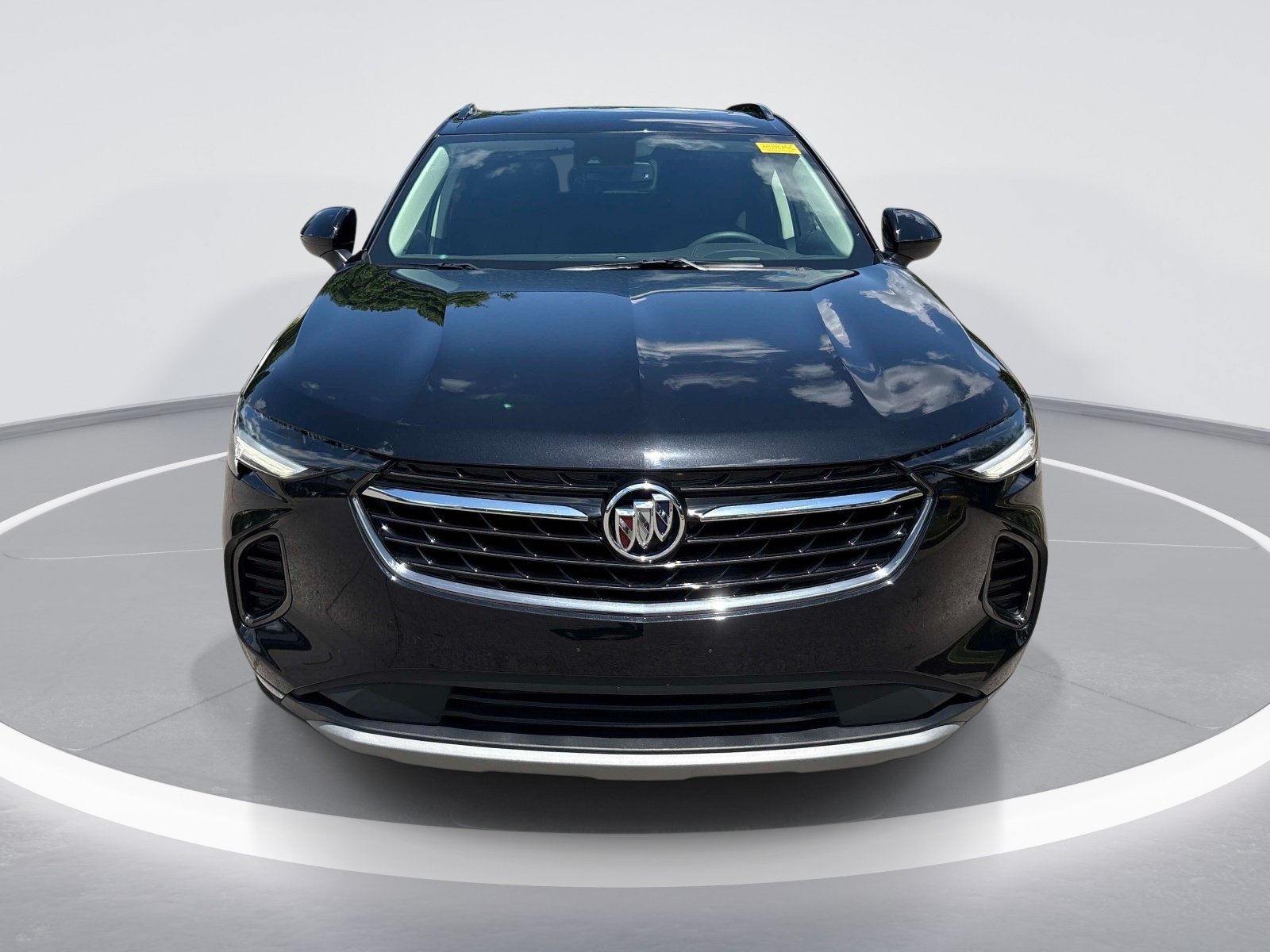 Used 2023 Buick Envision Essence w/ Sport Touring Package FWD image 2
