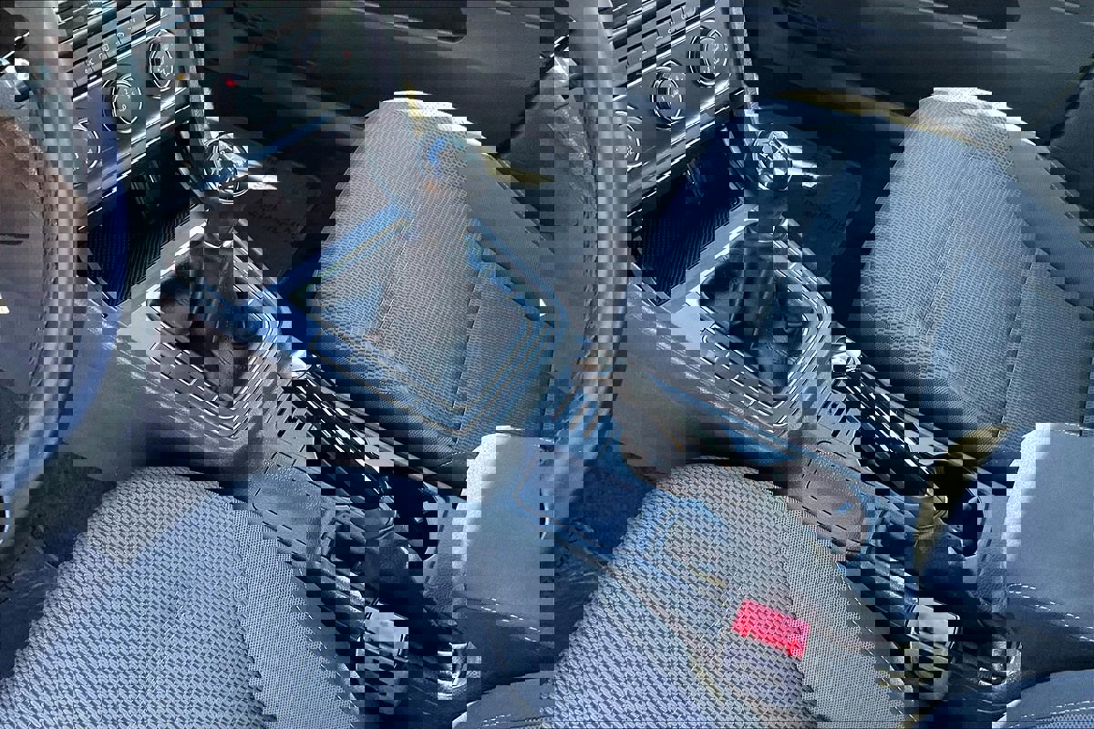 Used 2019 Volkswagen Golf S image 23