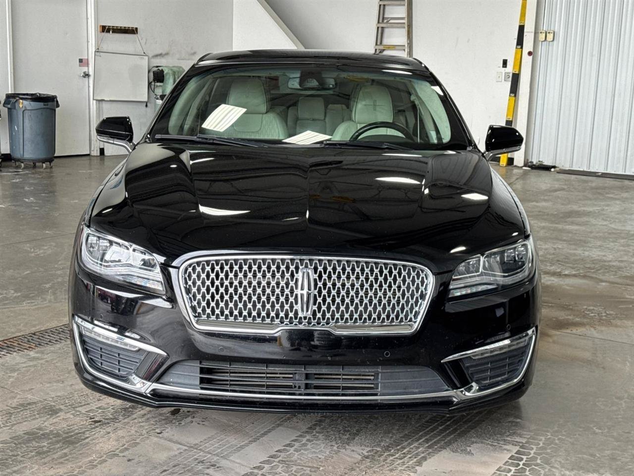 Used 2018 Lincoln MKZ Black Label w/ Technology Package AWD/4WD image 28