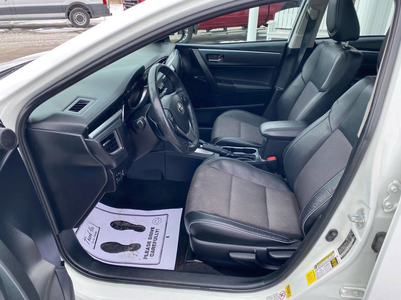 Used 2016 Toyota Corolla S image 11