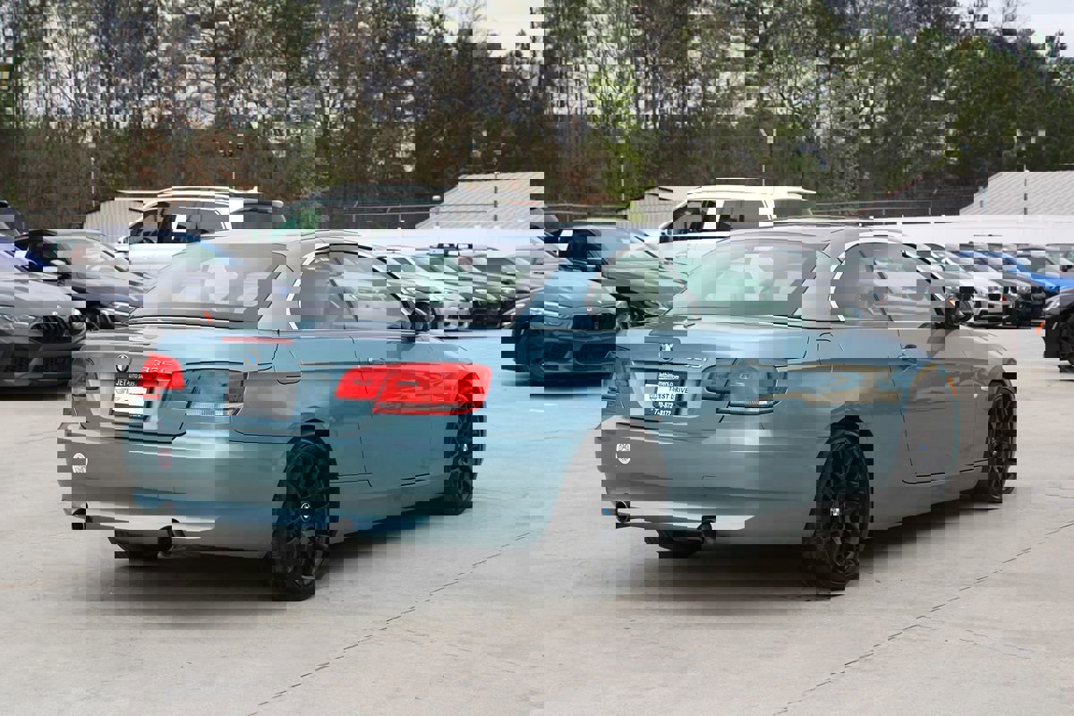 Used 2008 BMW 335i Convertible image 13