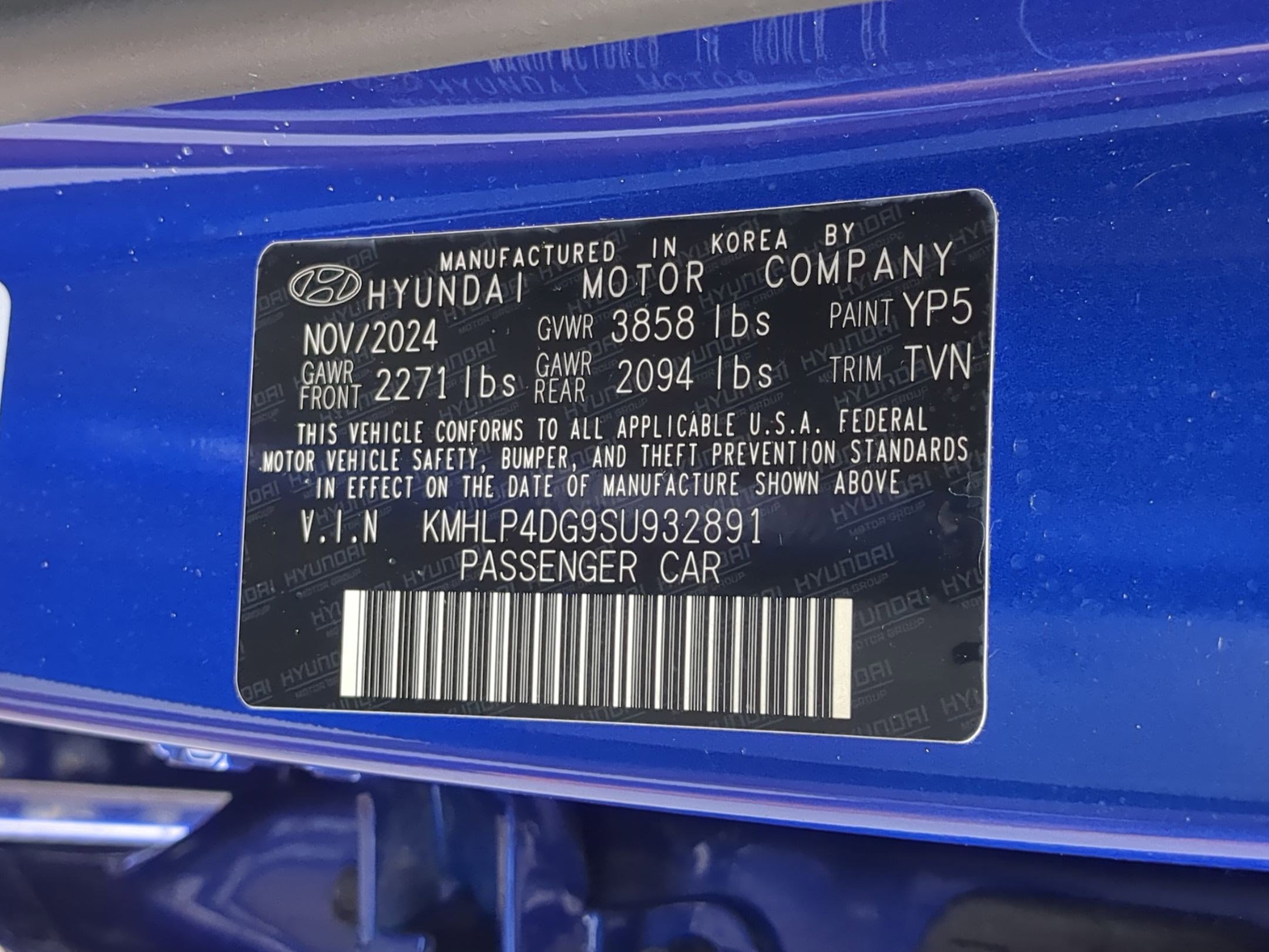 Used 2025 Hyundai Elantra Limited image 23