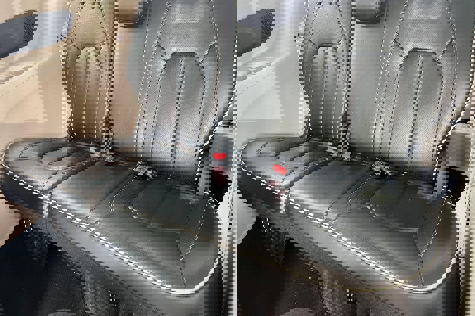 Used 2023 Chrysler Pacifica Limited image 17