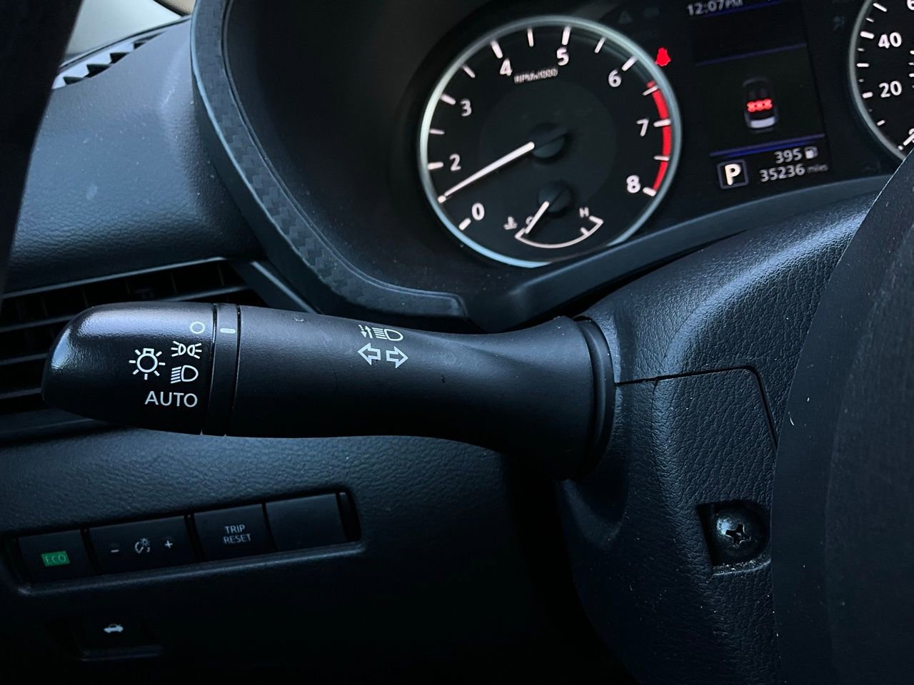 Used 2025 Nissan Sentra S image 31