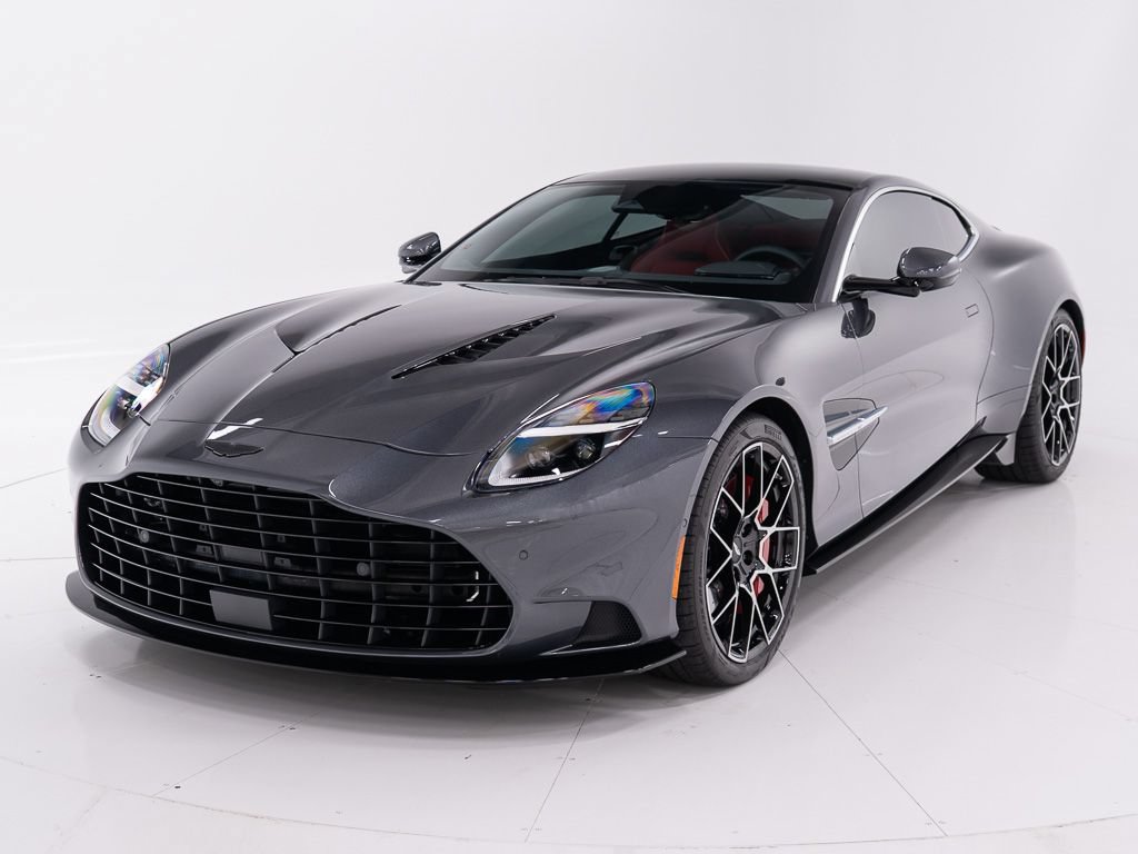 Used 2025 Aston Martin Vanquish RWD image 1