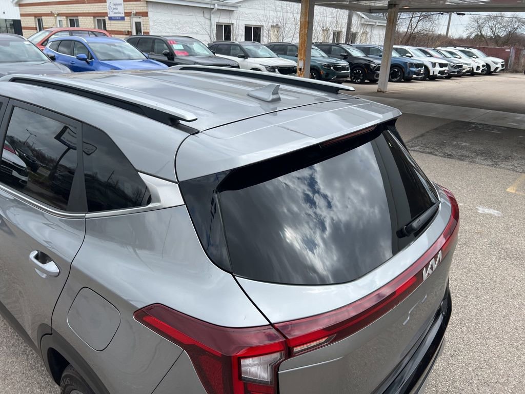 Certified 2024 Kia Seltos S AWD/4WD image 38